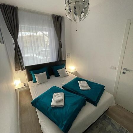 Phoenix Luxury Apartment Gran Varadino Esterno foto