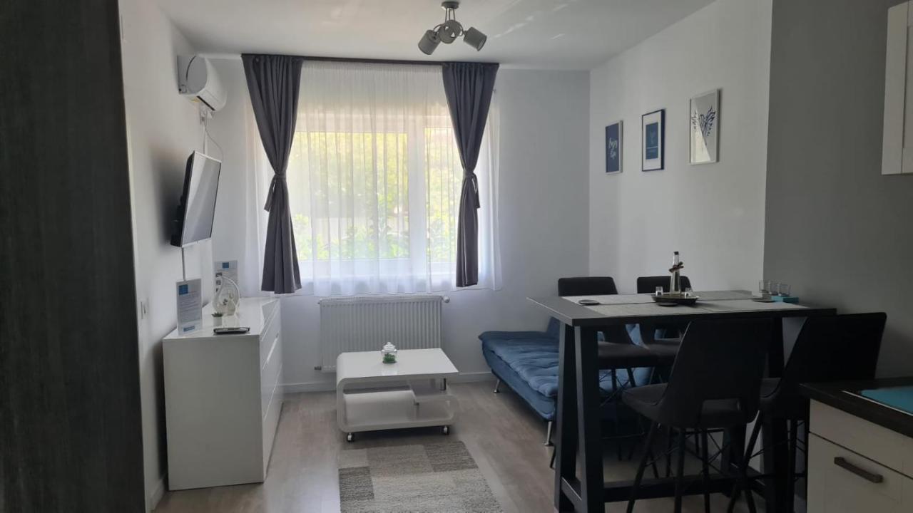 Phoenix Luxury Apartment Gran Varadino Esterno foto
